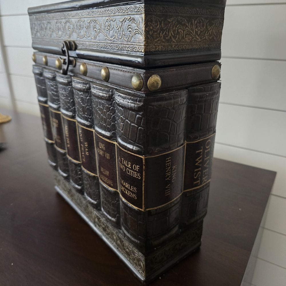 Vintage Book-Style Storage Box - Picture 2 of 9